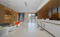 Mangshi Lancheng Hotel (Airport) - 2-Star