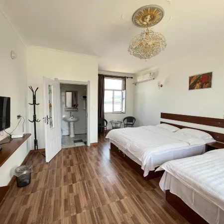 Zhalantun Linshui Resort
