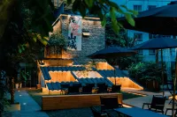 Yifanshanchengli Homestay - bar