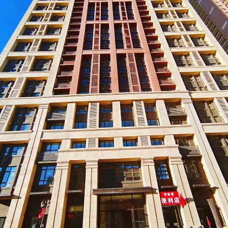 Yiju Movie Apartment (Changchun Beihu Wuyue Plaza Store) Отели рядом с достопримечательностью «Changchun Olympic Park»