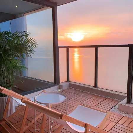 Poly Aijia Seaview Apartment Hotel