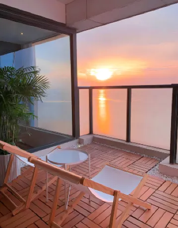 โรงแรมอพาร์ตเมนต์วิวทะเล โพลี ไอเจีย