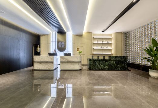 2. 난서리즈 호텔（..