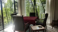 Guangyuan Zengjiashan Shiguang Zhuyin Forest Homestay - parking