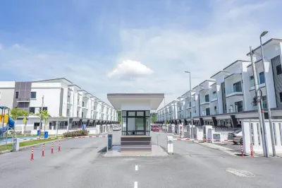 Airport#F1#KLIA#Mitsui#Transit#INTI#NILAI#SepangF1 Hotel in zona National Automobile Museum