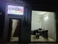 Luo Yueya B&B (Chongzuo Yatu Film and Television Plaza Store)