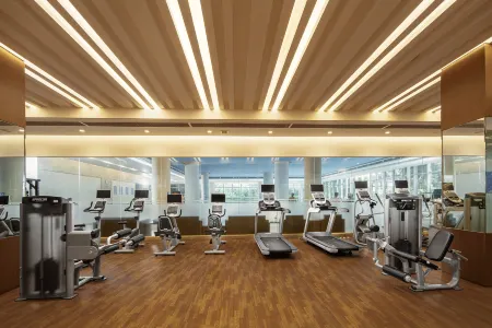 Luxe DongyueLi Suite Hotel Отели рядом с достопримечательностью «Chengdu Research Base of Giant Panda Breeding»