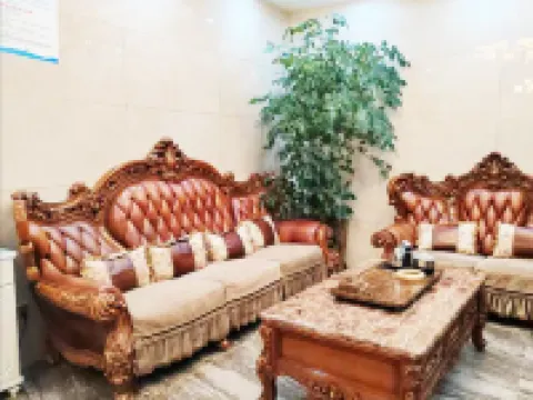 Qilan Hongguan Inn