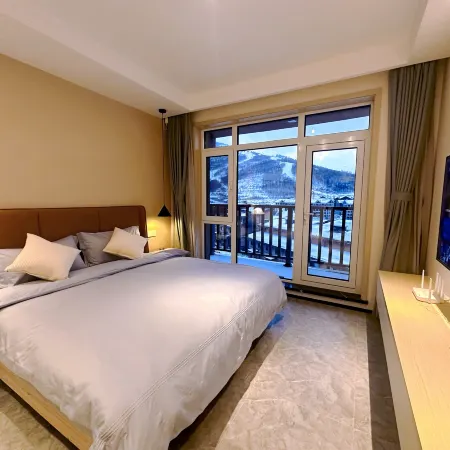 Romantic Snow Lodge（Beidahu Ski Resort Store）