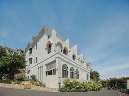 Mansong Blue Island Yijing Scenic Vacation Homestay (Shenzhen Nan'ao) Отели рядом с достопримечательностью «Qiniang Mountain»