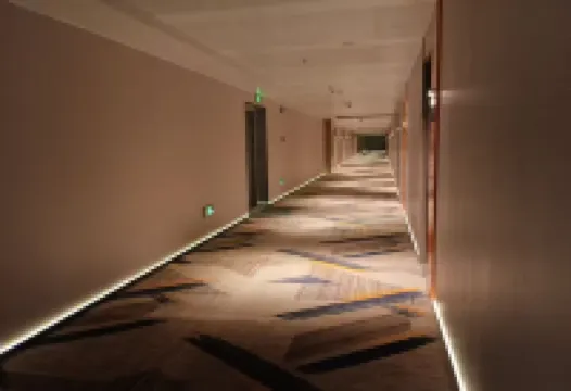 糖果仮日アパートメント（南寧東駅南広場）