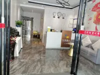 Wanyang Light Luxury Apartment (Bus Station)