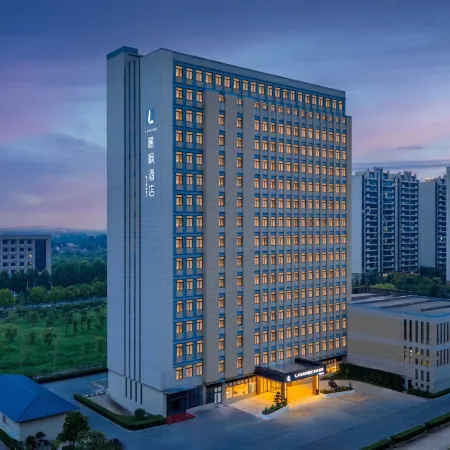 Lavande Hotel (Xuancheng Langxi County Government Guogou Plaza) Отели в г. Ланси