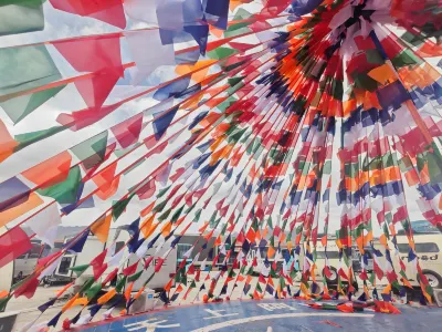 Fanjing Camp RV Guesthouse · Mount Kailash Base Camp โรงแรมใน