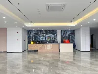 Jinqiao Jialong Grand Hotel (Nanning East Station Jinqiao Passenger Subway Station) - Bintang 2