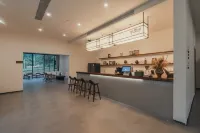 Hidden in the Countryside · Xuetangping Boutique Homestay - Mountain view