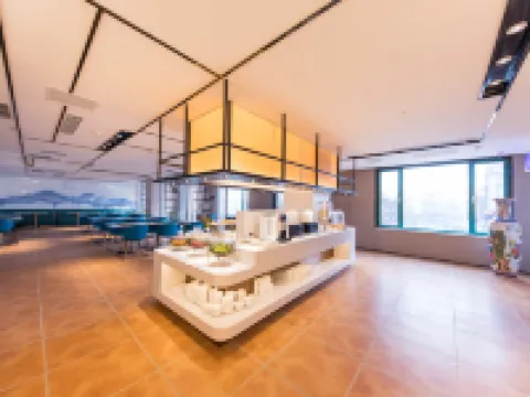 Orange Hotel (Xuzhou Suining International) Hotel di Suining