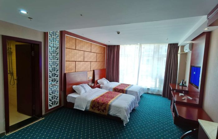 Manas Wanbang Business Hotel
