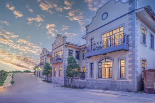 Lanshe weiyuan purple pottery art inn - 인 (Inns)