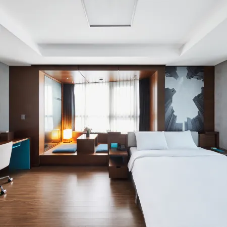 Felix by Stx Hotel & Suite