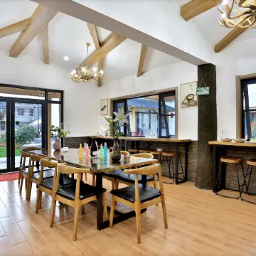 Shanghai Mofu Shiguang Homestay