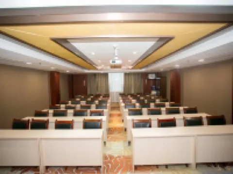 Pingdingshan Runzeyuan Shenma Hotel Hoteles en Pingdingshan