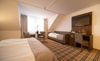 Anor Hotel & Conference Center Frankfurt Airport - Housity