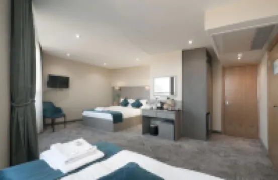 The Lion & Key Hotel