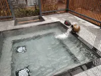 林渓ホテル 峨眉山（報国寺馬路橋飲食街） - 温泉