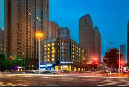 Ruijing Kairui Collection Hotel (Wu Shang Meng Times Street Branch) Отели рядом с достопримечательностью «The Luoyan Island»