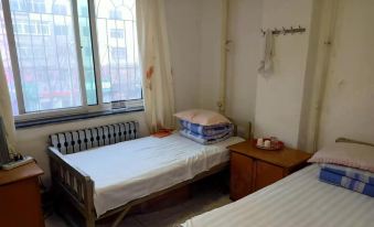 Fengcheng Xinhua Hostel