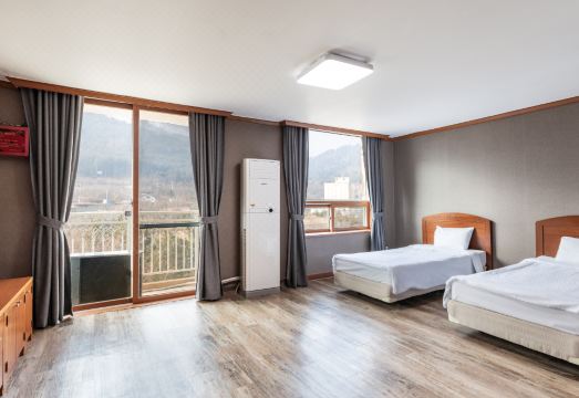 켄싱턴리조트 애슐리퀸즈 가든 조식