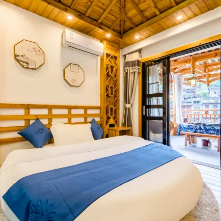 Floral Hotel·Furong Town Qichi Hotel (Great Waterfall Branch)