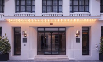 Hotel Eiffel Blomet