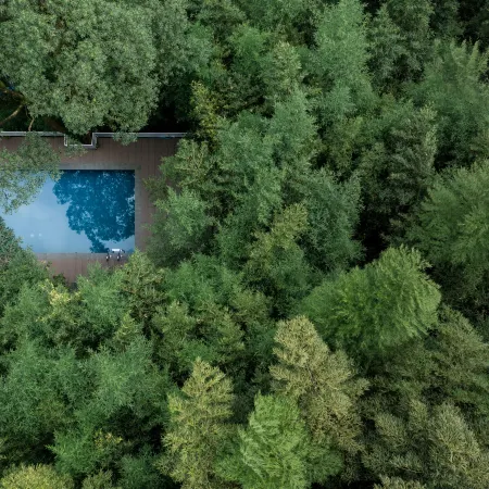 Apricot SENSE. Aesthetic Design of Mogan Mountain Residence