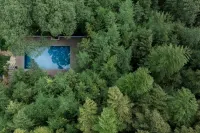 Apricot SENSE. Aesthetic Design of Mogan Mountain Residence
