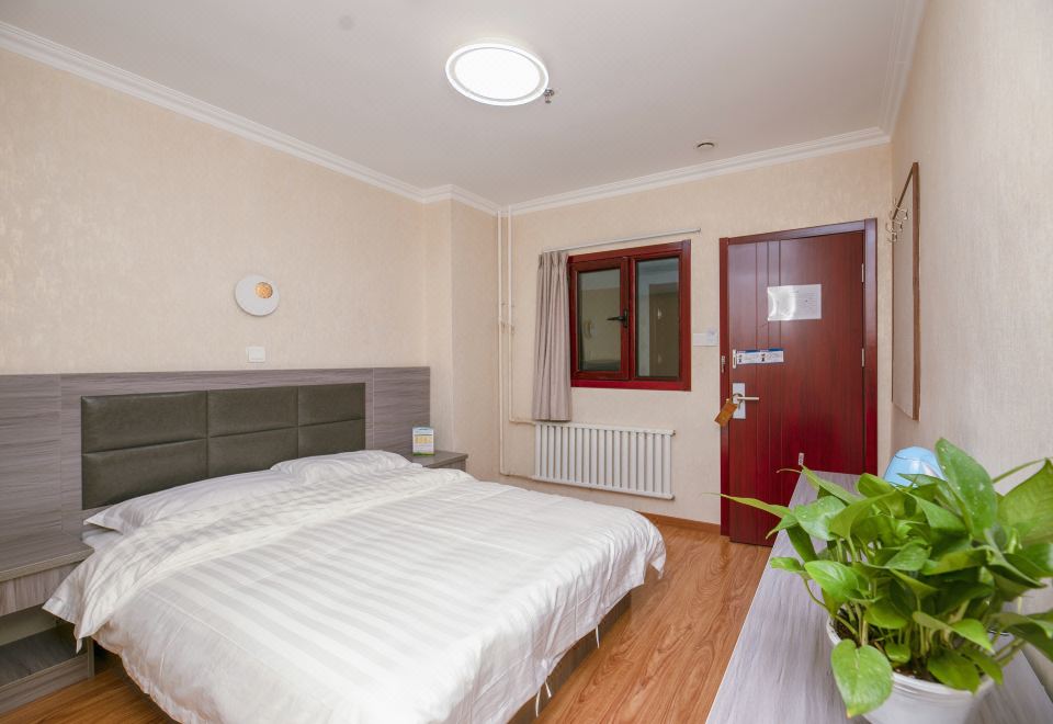 Shunhe Hotel Images