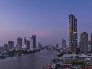 Chatrium Hotel Riverside Bangkok