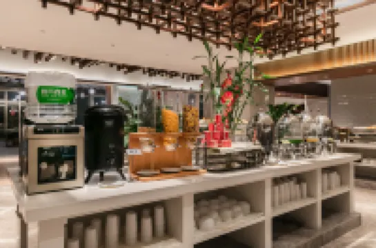 Yunyi Zhenyue Garden Hotel