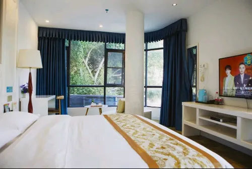 Jinkai Shijia Hotel Hotels in Long'an