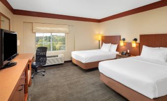 La Quinta Inn & Suites by Wyndham Atlanta Ballpark/Galleria