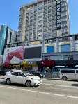 Vienna Hotel (Lufeng Renmin Road Branch) - parking
