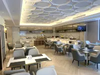 Vienna International Hotel (Zhushan，Shiyan )