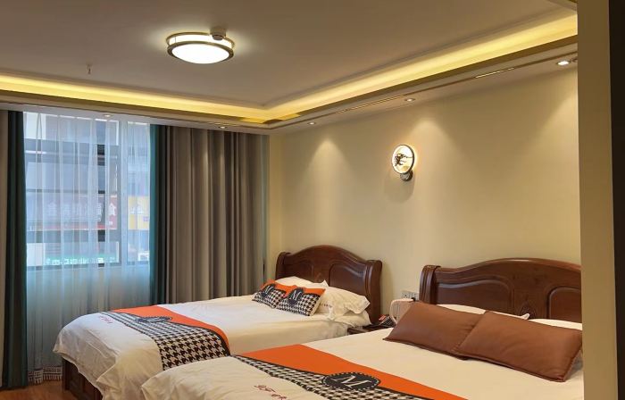 Gaoxian Junyuan Business Hotel