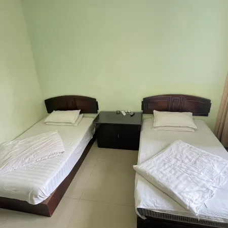 Mojiang Yueguang Hotel