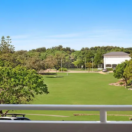 The Pool Resort Kingscliff - Private Apartments by Holiday Management Company