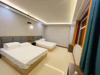 Meet your theme hotel