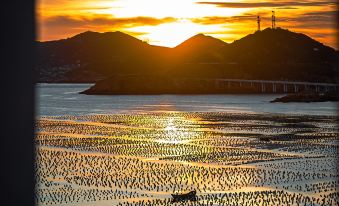 Jidong Yizhan·Seaside Light Luxury Sea View Pool Holiday Beauty Su (Shengsi Island East Cliffs Shop)