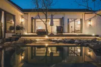 Beijing Fuxi Shanhai Guofeng Private Tang Resort Homestay Hotel di Huairou Scenic Area