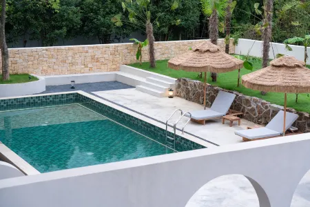 North latitude 30° Отели рядом с достопримечательностью «Paradise of Birds»